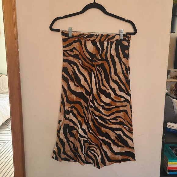 Animal Print Skirt - Picture 1 of 5